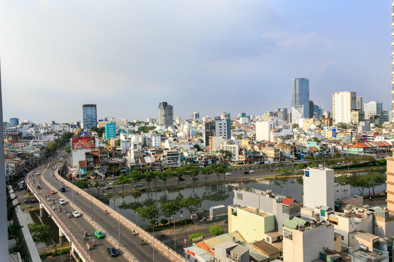 Saigon Banhada - Rivergate - Infinity Pool Ho-Chi-Minh-Stadt Exterior foto